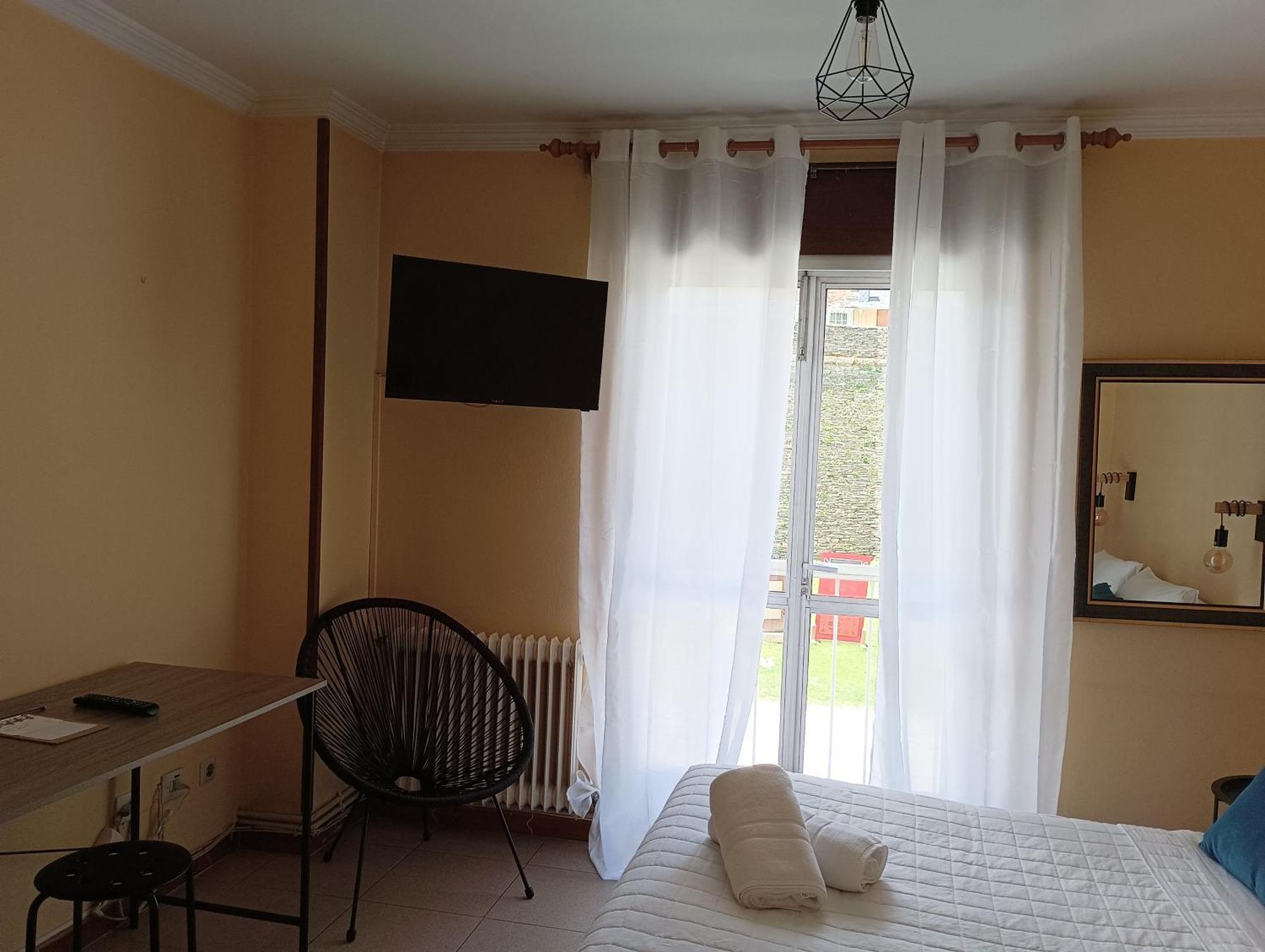 Hostal Pension Mar De Plata Lugo Buitenkant foto